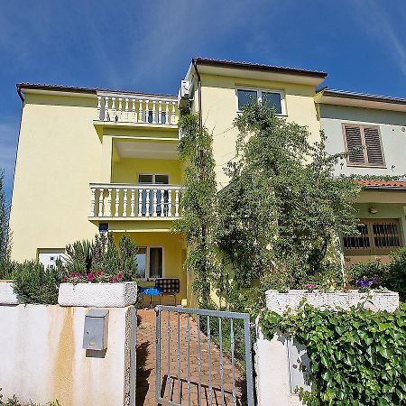 Apartments Milica 56 プーラ エクステリア 写真